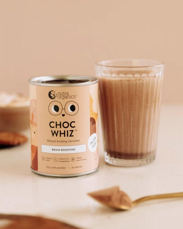 A stylized image of A can of Nutra Organics Choc Whiz natural drinking chocolate for kids in a 250g size container along side a glass of prepared chocolate drink